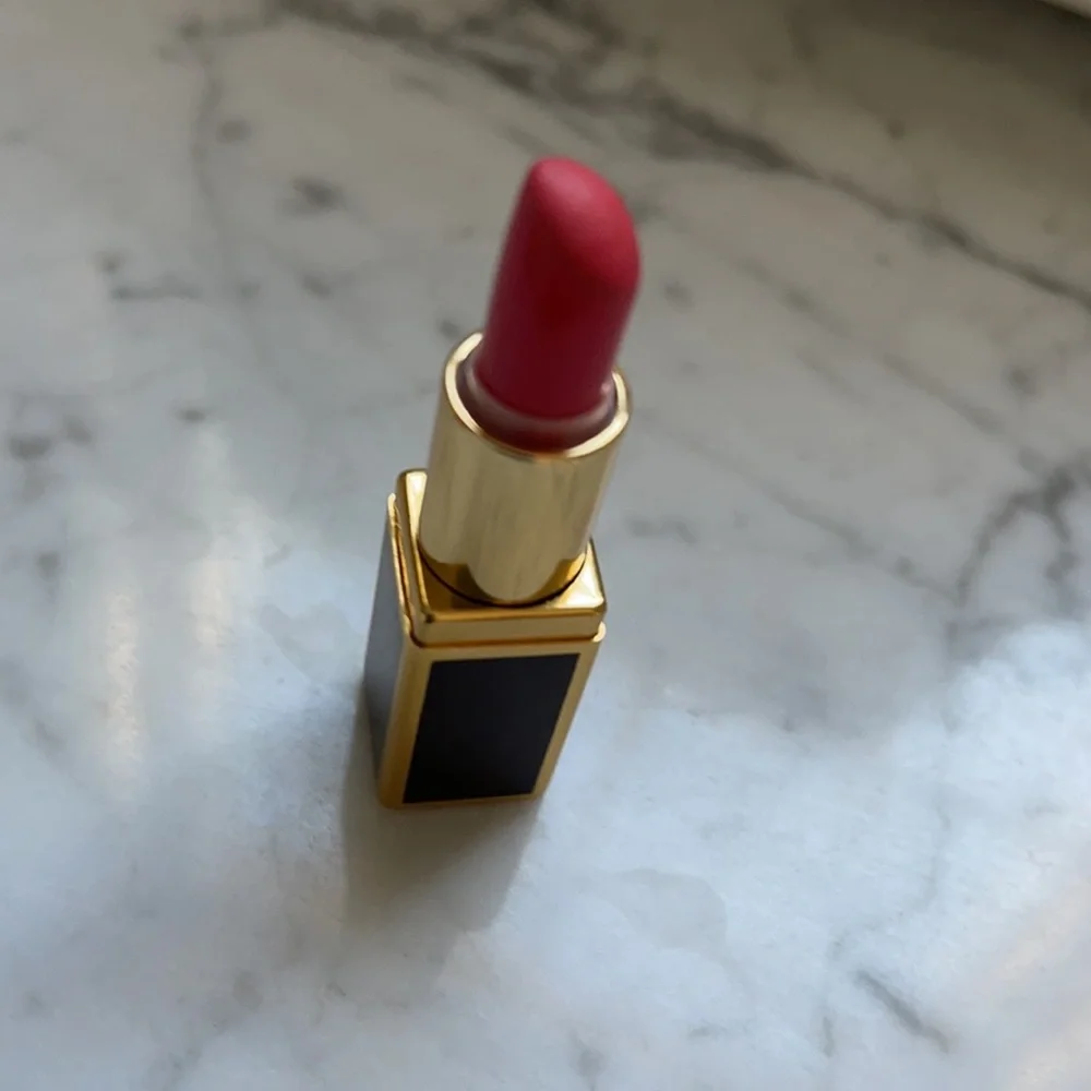 TOM FORD TRAVEL MINI SIZE IN TRUE CORAL